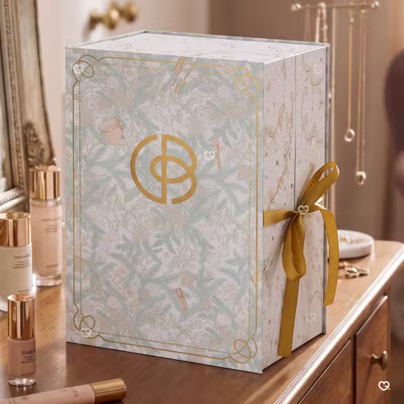 Calendrier de l’Avent Cult Beauty 2026